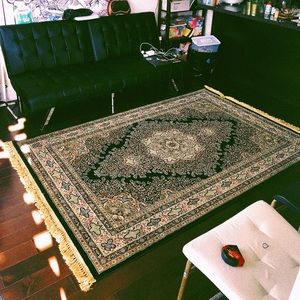 Almost brand new Living room area Rug‼️